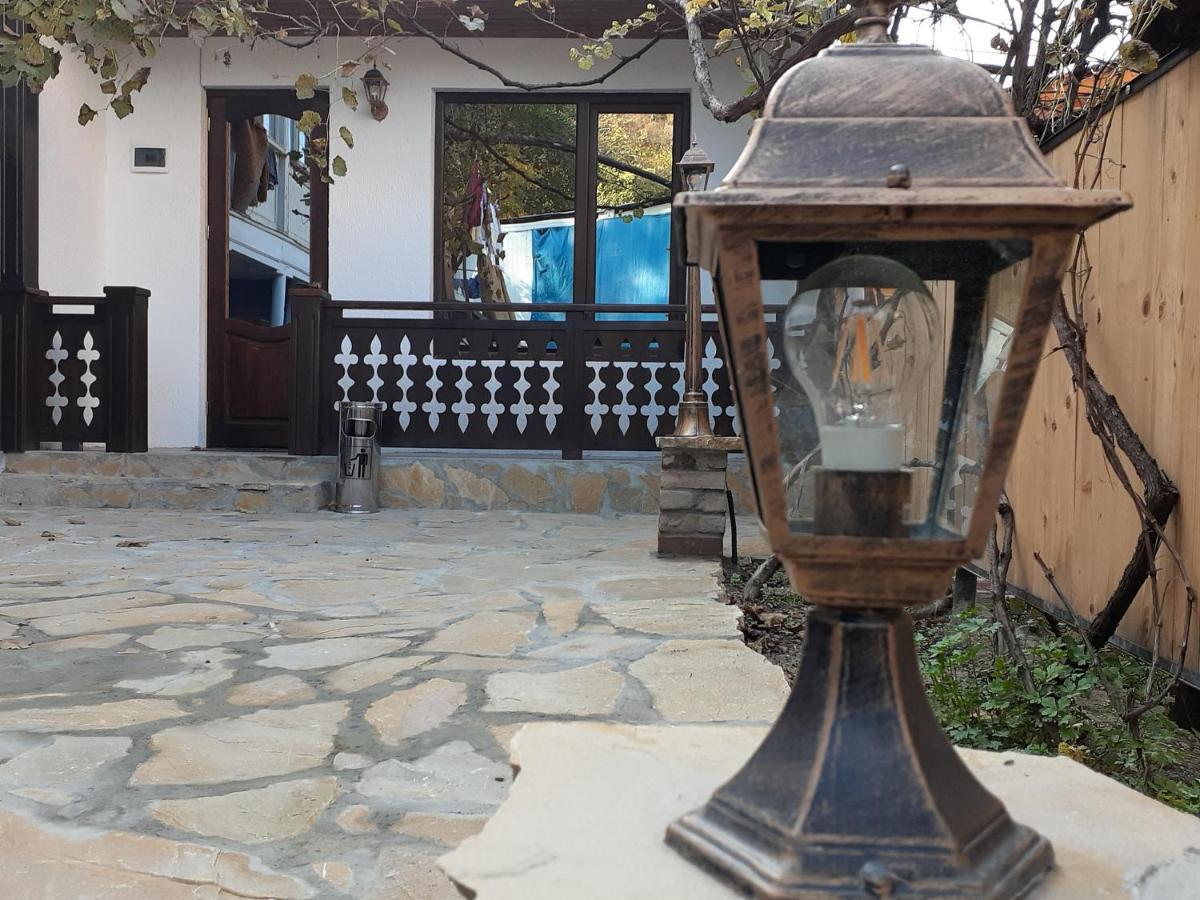 Apartment borjomi, Erekle street, 21A Buitenkant foto